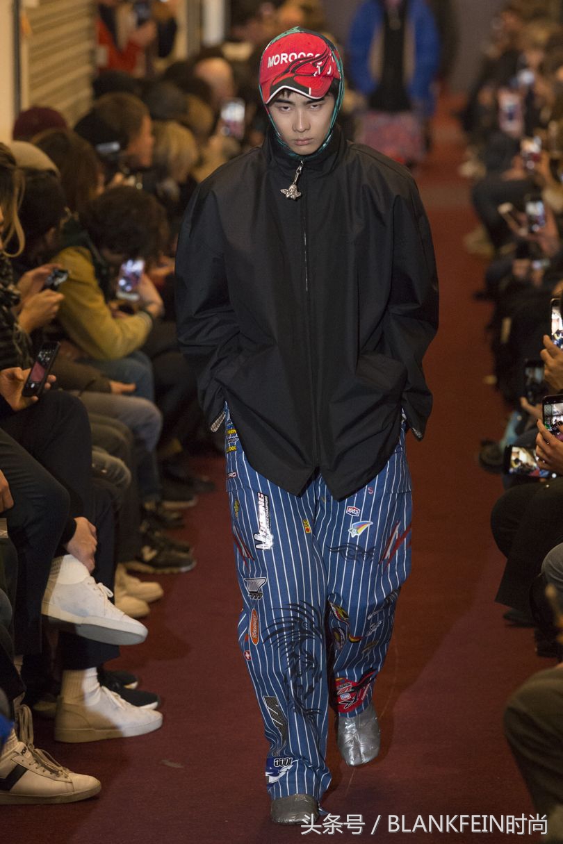 时装周eliesaab秀场,vetements男装发布会