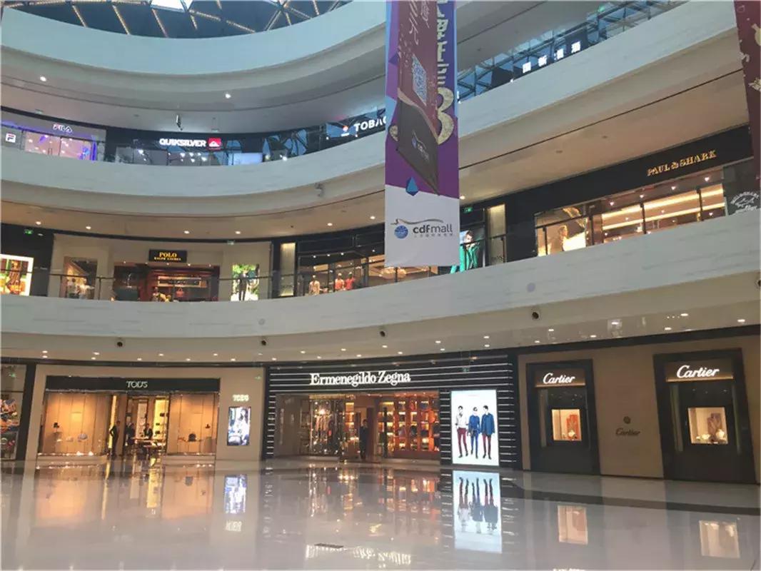 2018三亚免税店购物攻略，三亚免税店免费接送大巴班车