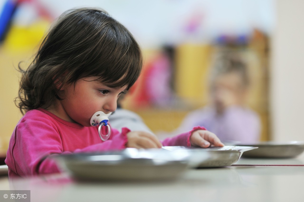 幼儿园害羞的孩子怎么办,幼儿园孩子腼腆害羞怎么引导