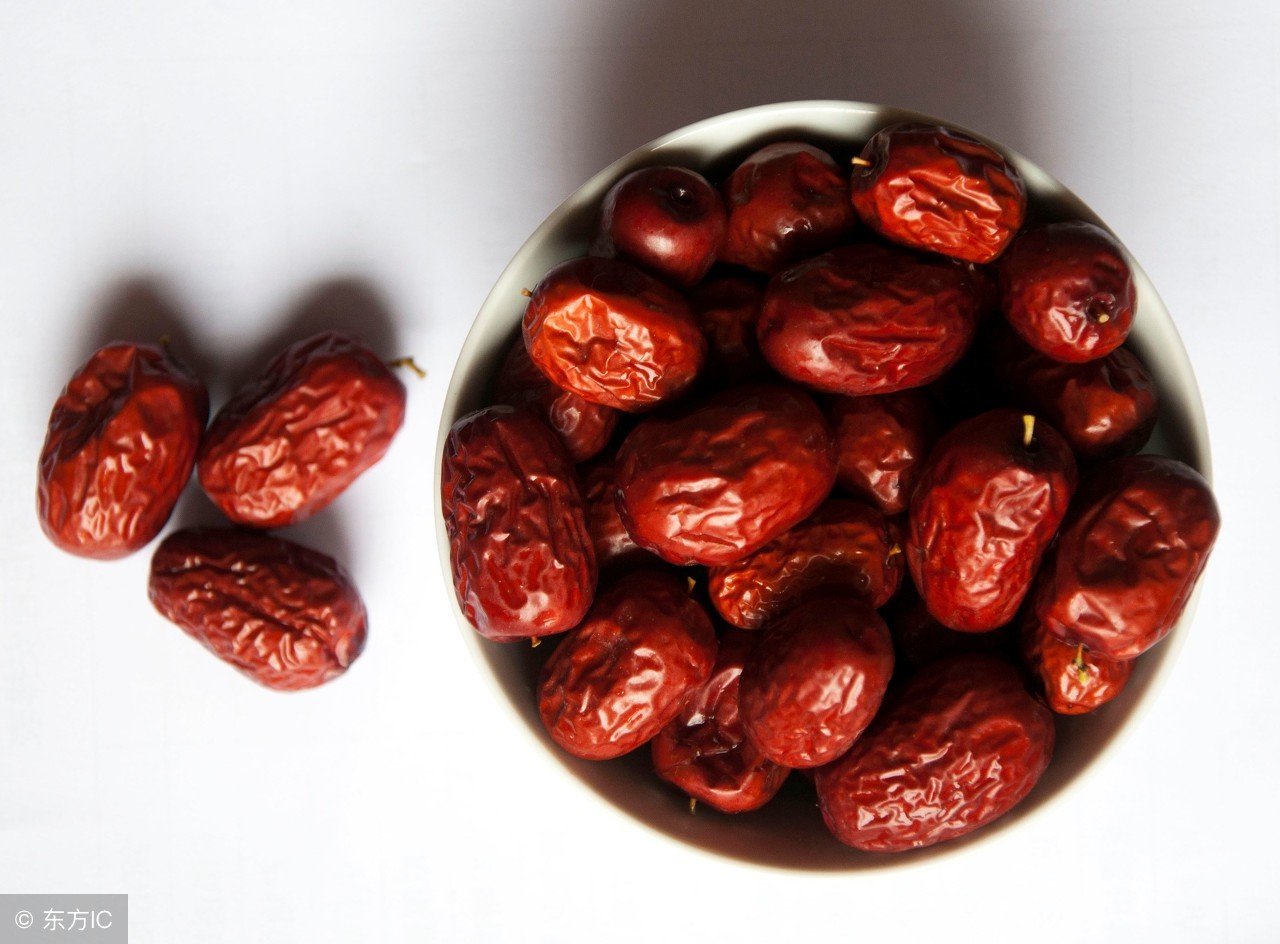 一日三枣终身不显老的意思,一天吃几个干枣有什么好处