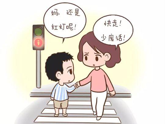 虚伪父母的十种表现,这五种家庭教育父母要警惕