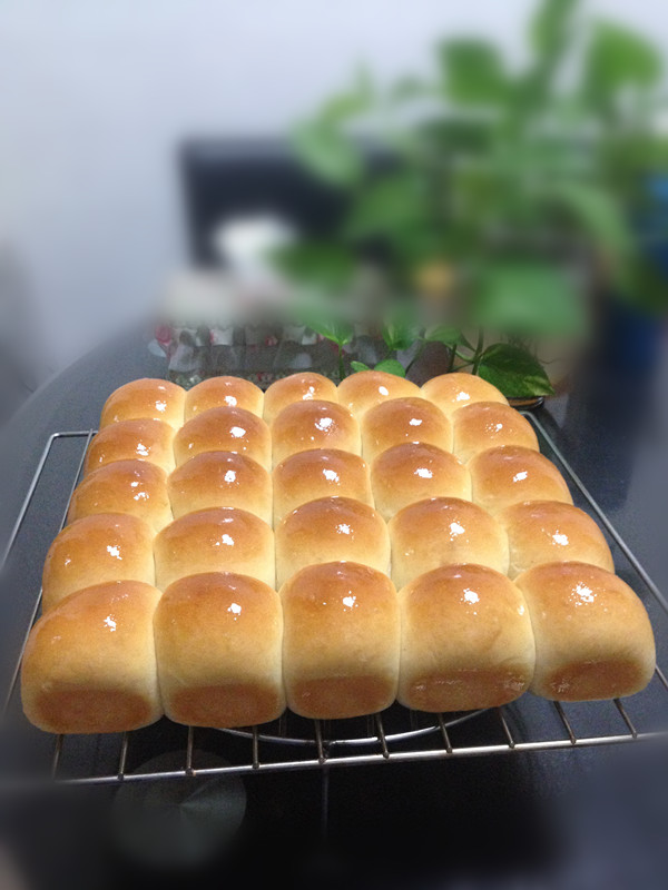 这样做面包简直太好吃了,这个面包我家一周吃三回都不腻
