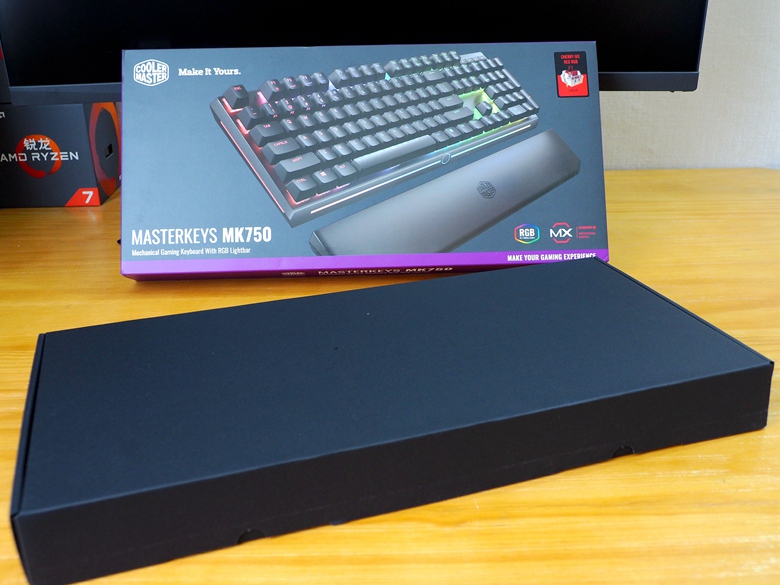 澶у巶鏃犵嚎rgb閿洏,閰峰喎mk750鏈烘閿洏