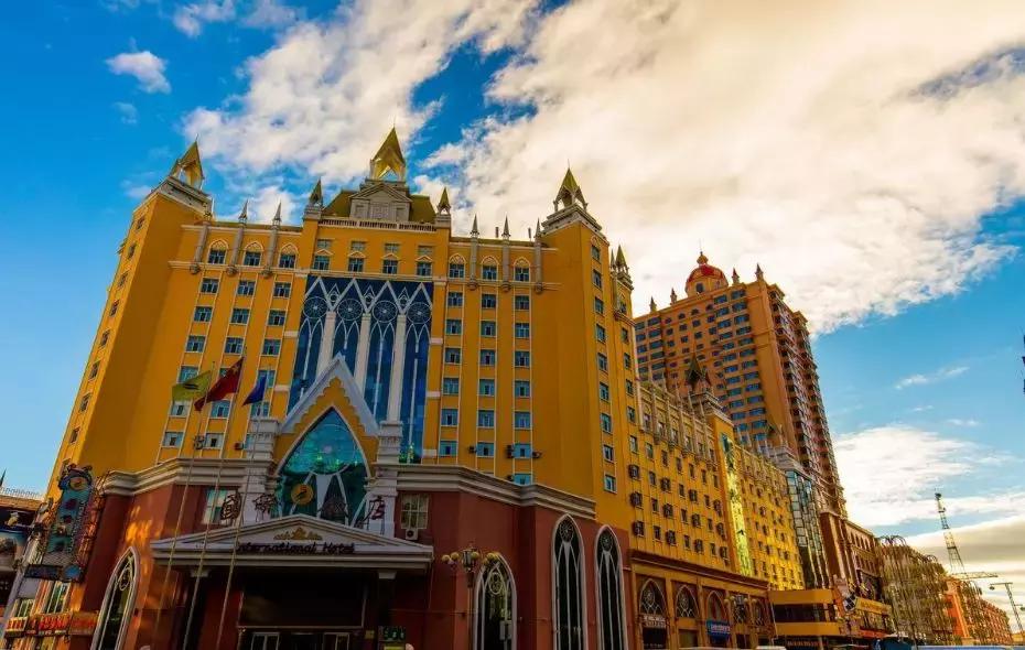 武汉到深圳的特价机票12月份,六月武汉出发最便宜的飞机票