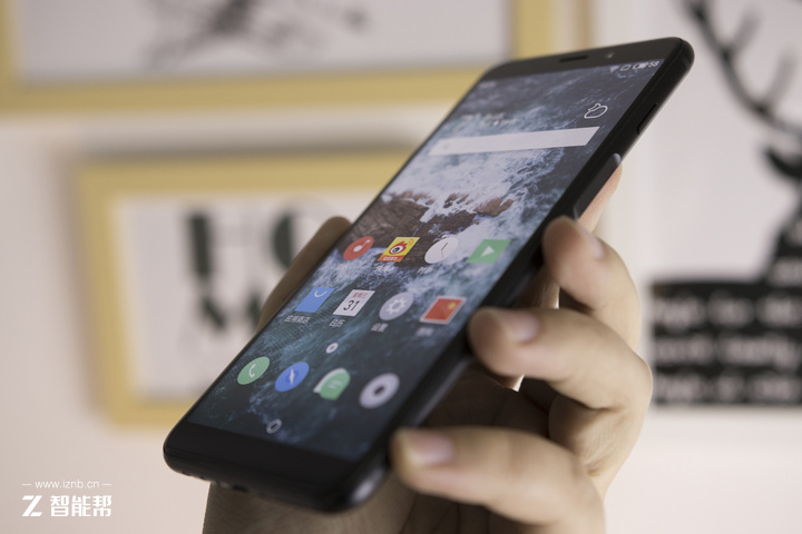 0元购魅蓝s6手机首发开箱外观简评,手机测评魅蓝s6