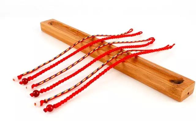 刚认识的女生情人节送什么礼物,情人节女朋友创意礼物