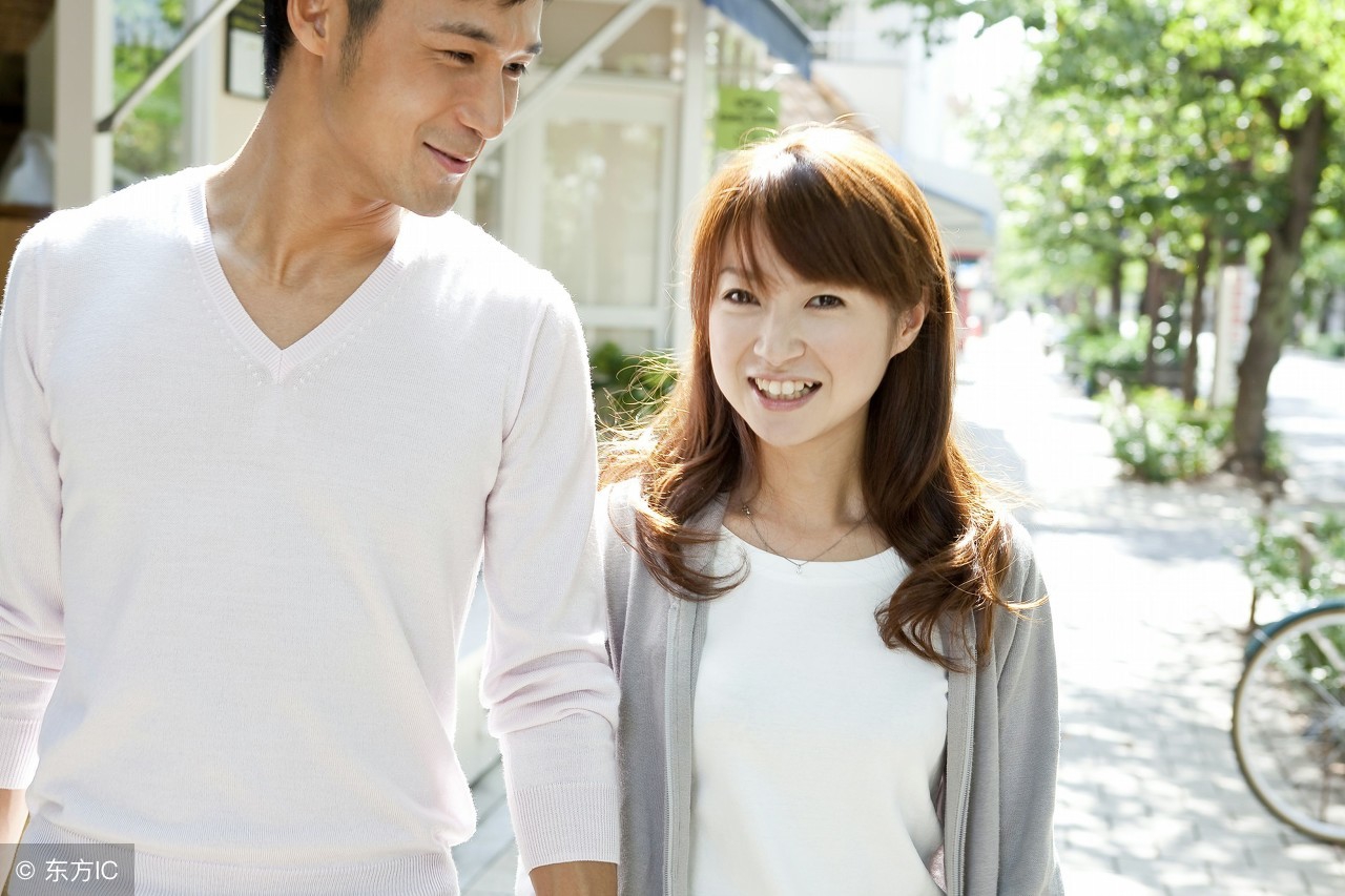 蓝颜知己谁是知心的人,有蓝颜知己的女人的表现