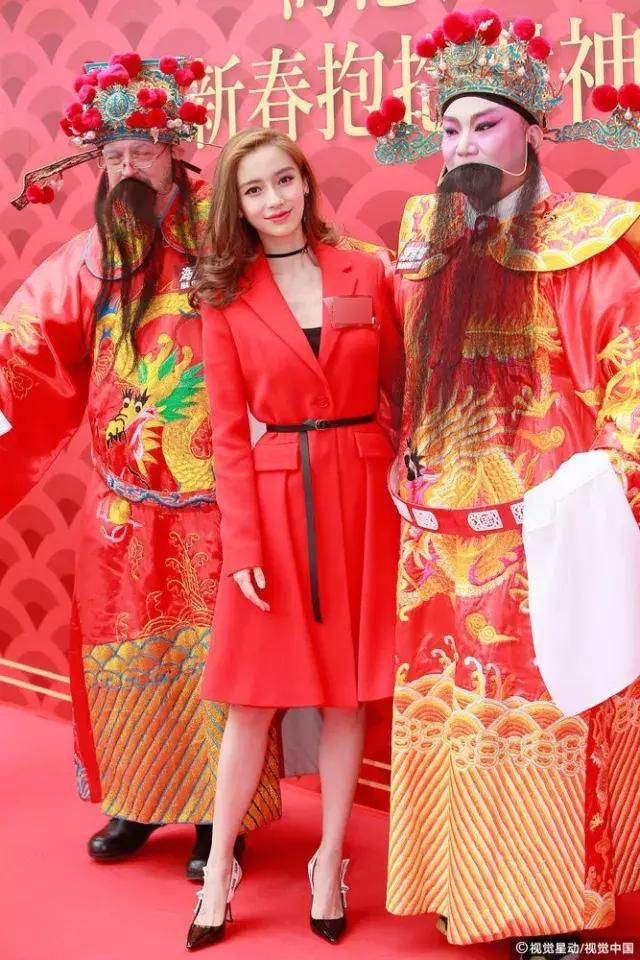 baby装蜡像,baby假装蜡像邓超