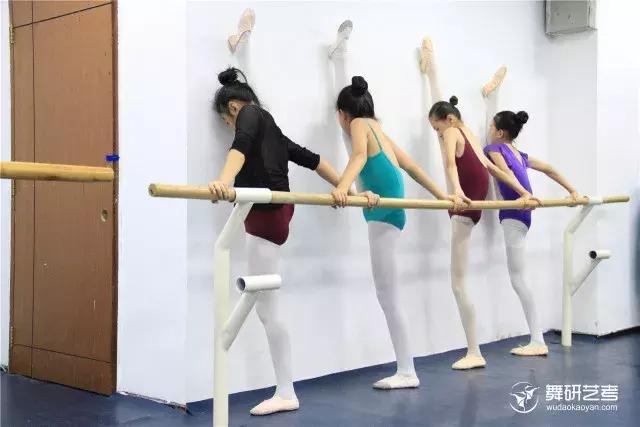 儿童爵士舞蹈大全6-12岁基本功,儿童舞蹈8-12岁中国舞基本功练习