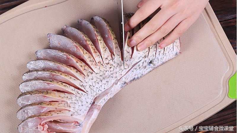 鱼怎么蒸最简单好吃,鱼这样蒸特别好吃