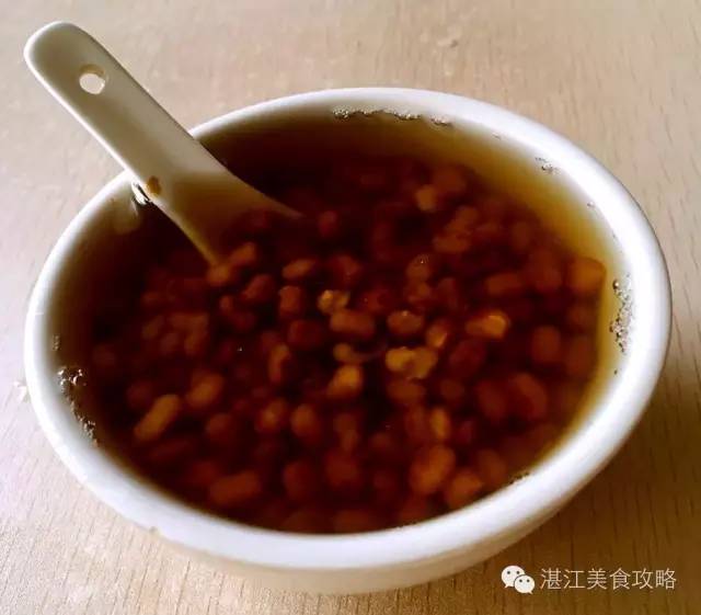 湛江20家“破店”，开着豪车的人都排队去吃！因为它够旧够破够味