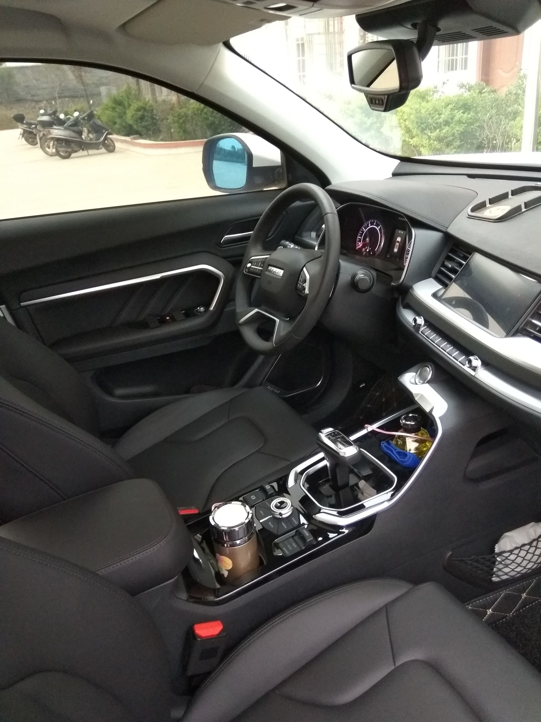 哈弗h6换代蓝标1.5t智尚,哈弗h6全新换代的车值得购买吗