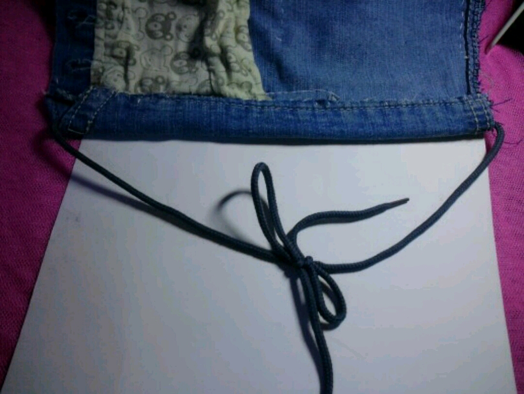 最简单的牛仔收纳袋,废物利用自制挂墙收纳袋