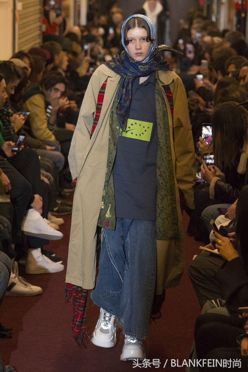 时装周eliesaab秀场,vetements男装发布会