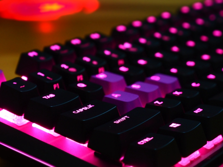 澶у巶鏃犵嚎rgb閿洏,閰峰喎mk750鏈烘閿洏