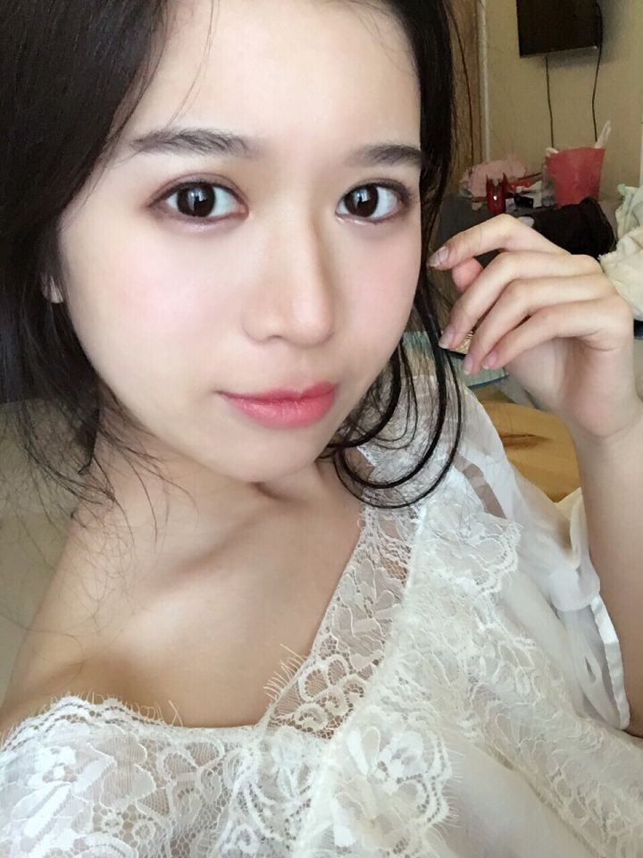 干净清透的底妆出自pony大神之手,pony用什么底妆