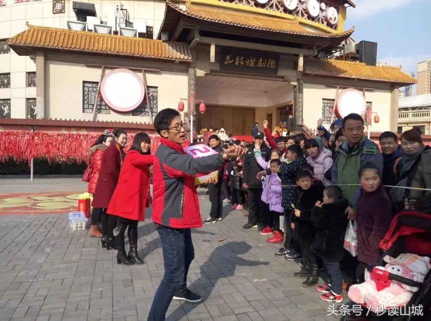 花鼓灯嘉年华水上乐园门票多少钱,蚌埠花鼓灯嘉年华门票多少钱一张