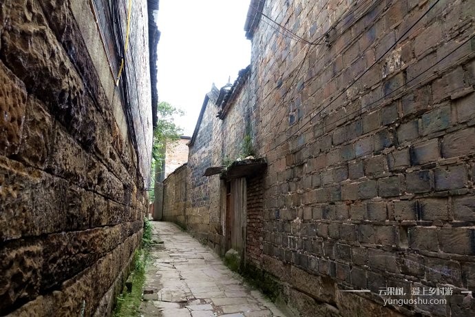 铁佛古镇介绍,内江铁佛古镇地址