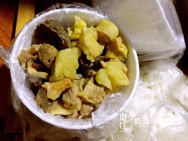 湛江20家“破店”，开着豪车的人都排队去吃！因为它够旧够破够味