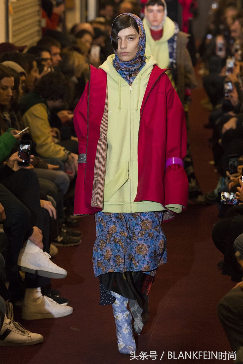 时装周eliesaab秀场,vetements男装发布会