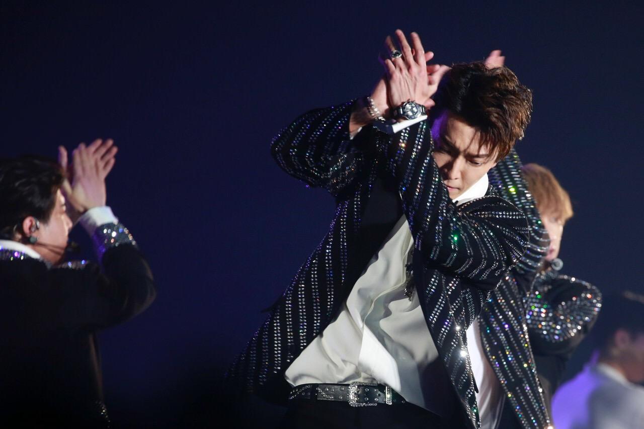 SuperJunior香港演唱会，东海用粤语向歌迷撒娇