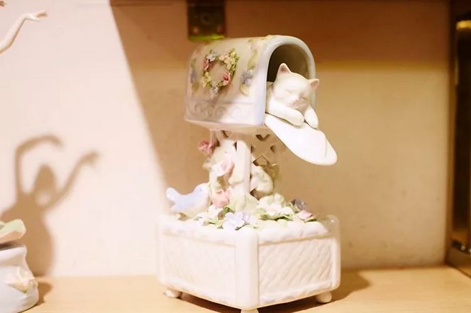 魔都解忧杂货铺 (解忧杂货铺魔都)