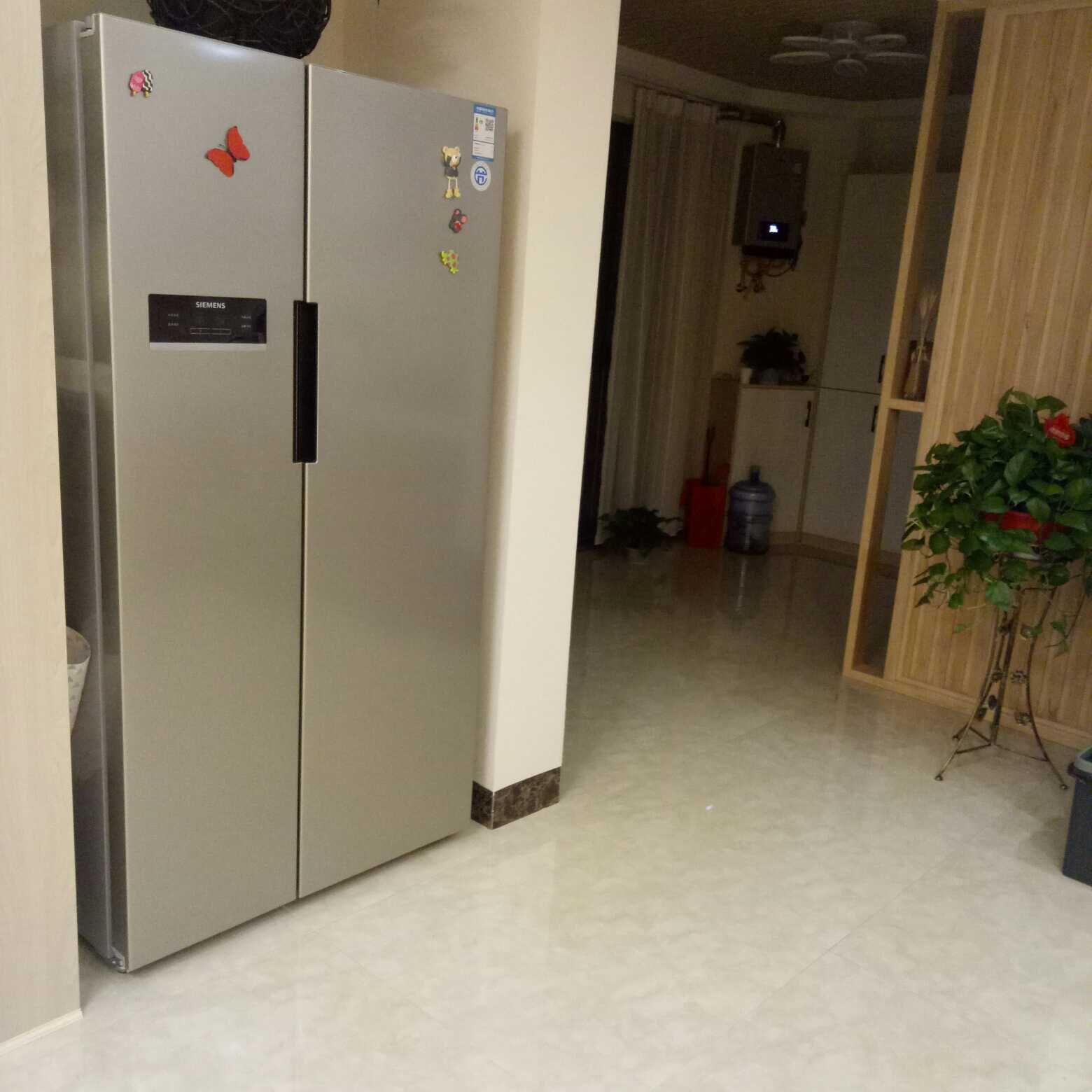 适合年轻人的背景墙设计图,简单大气年轻人背景墙效果图