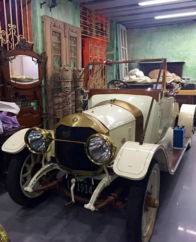 魔都解忧杂货铺 (解忧杂货铺魔都)