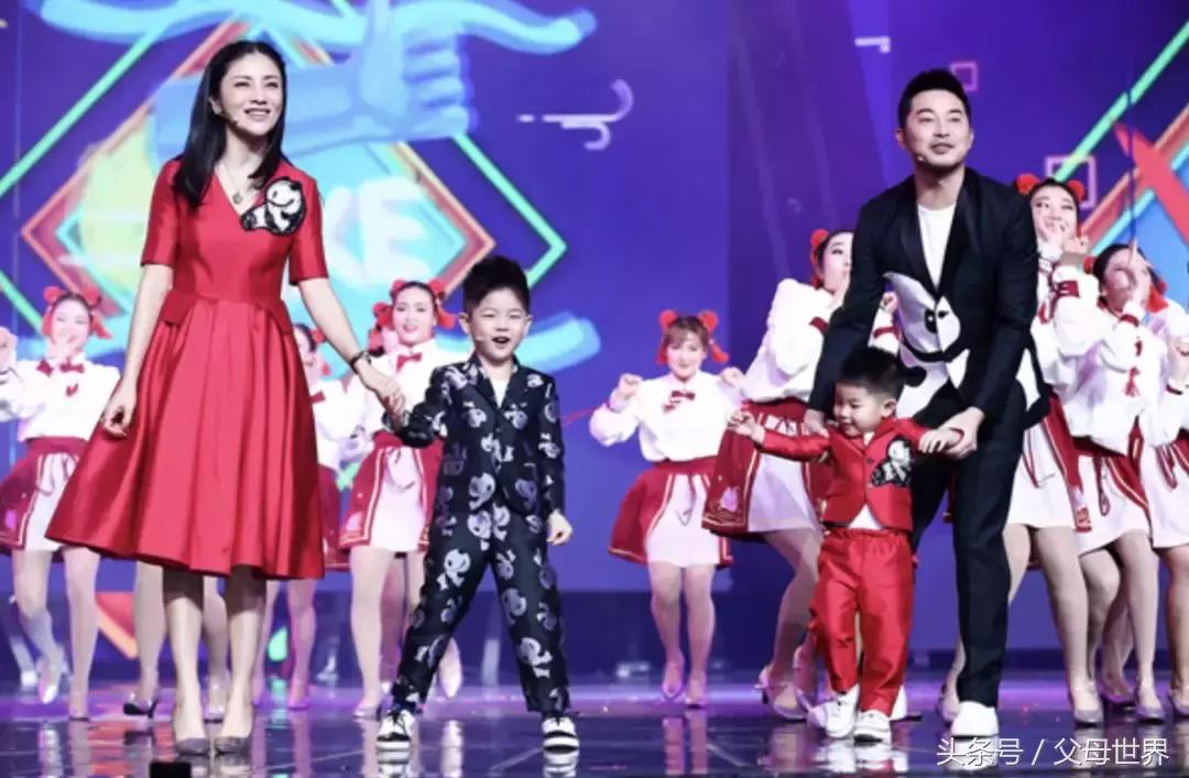 星二代春节穿什么衣服,星二代过年穿什么衣服好看