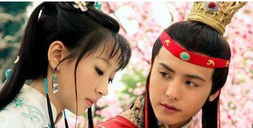 贾宝玉的通灵玉是什么意思,贾宝玉的通灵宝玉的作用