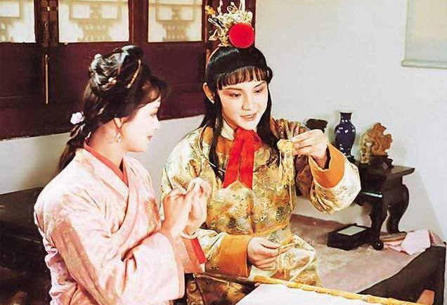 贾宝玉的通灵玉是什么意思,贾宝玉的通灵宝玉的作用