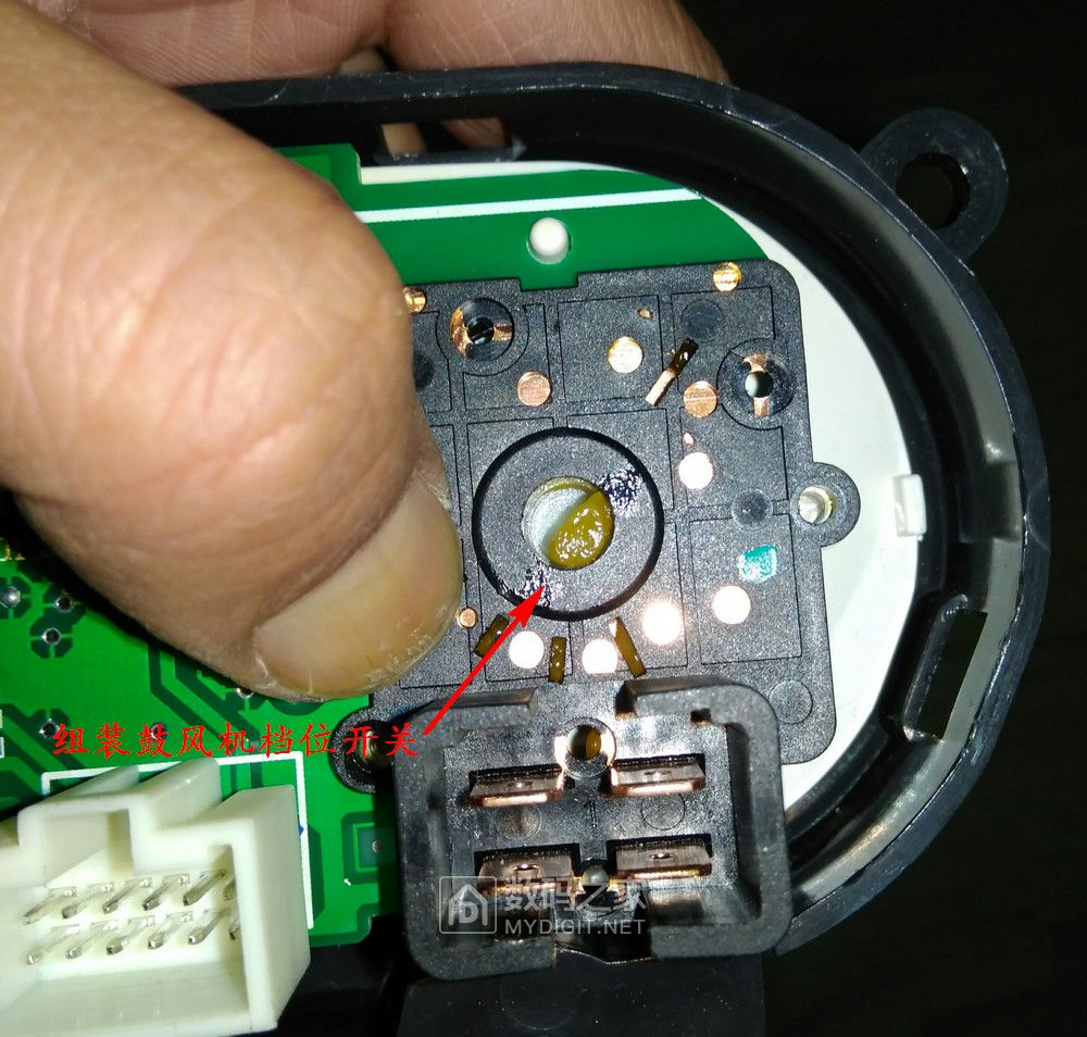 凯越dvd导航恢复出厂设置密码,别克凯越导航显示屏不亮了怎么办