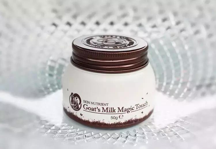 可以搓出奶珠的面霜,能揉出粉珠的面霜