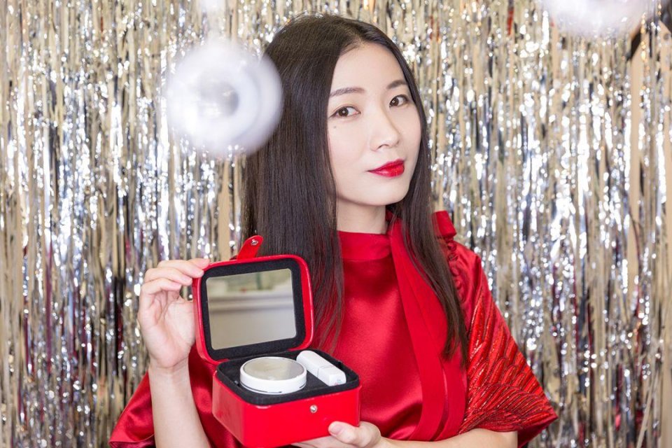 跟着宋慧乔、李圣经一起打造“新年妆”,你看怎么样?