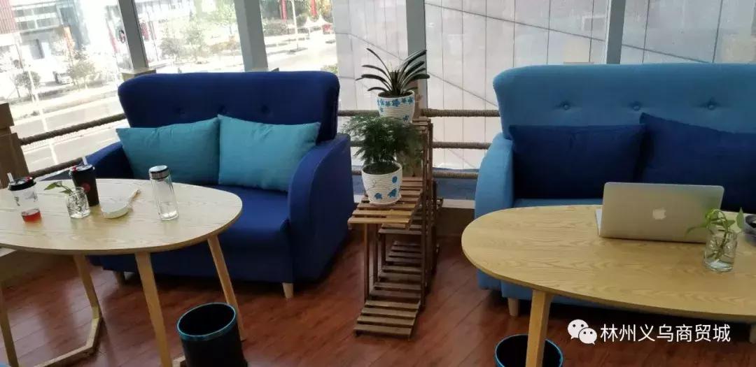 乌茶邦暖冬集结号│我对你的喜欢就像第二杯半价时想到你的脸~