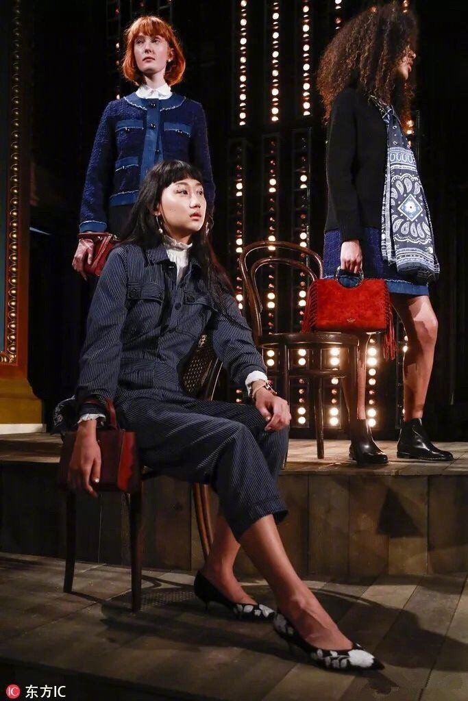 郑秀妍出席巴黎时装周2020年,郑秀妍巴黎时装周王者归来