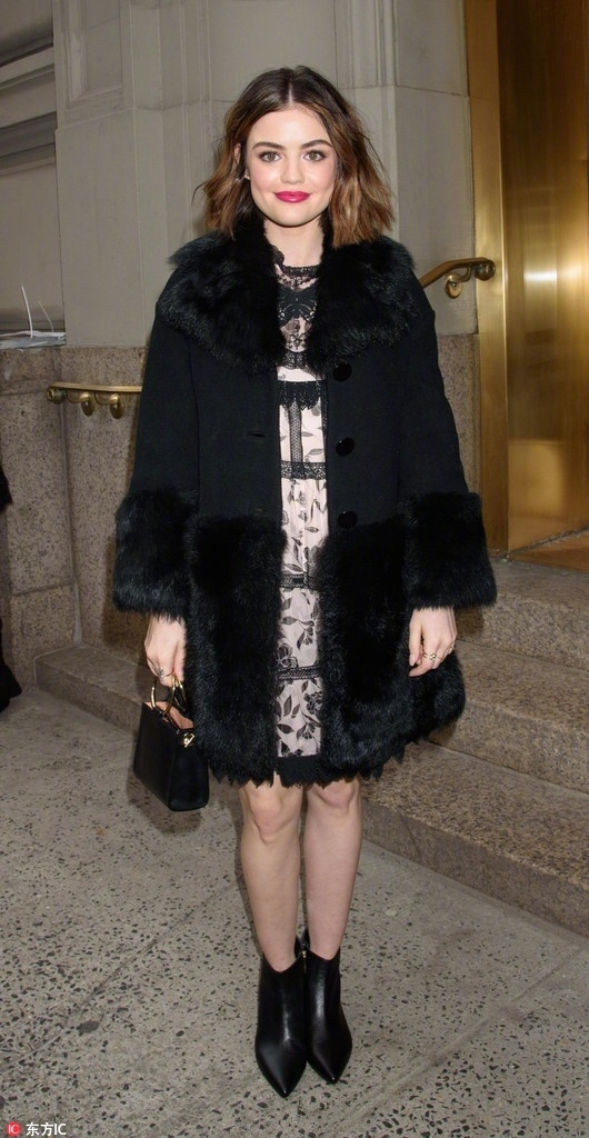 郑秀妍出席巴黎时装周2020年,郑秀妍巴黎时装周王者归来