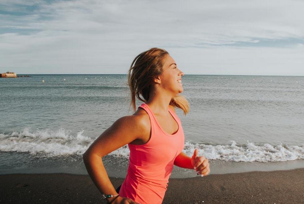跑步脚腕痛什么原因,跑步脚腕痛怎么做康复训练