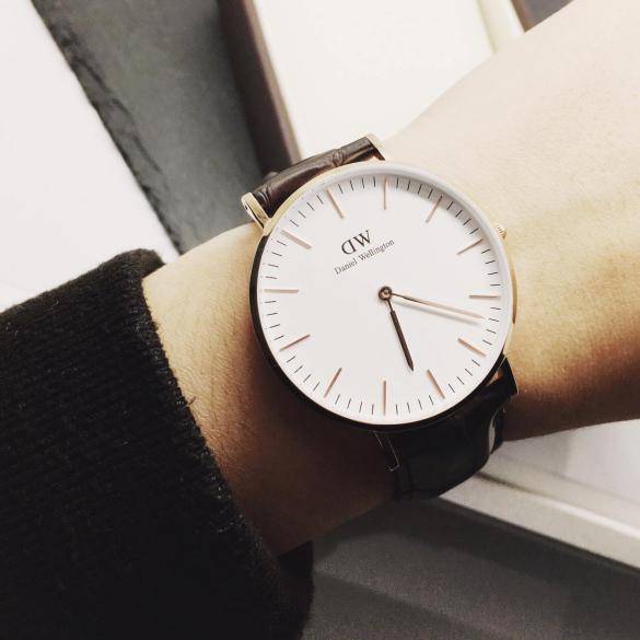 dw时尚手表怎么样,dw手表是电子手表