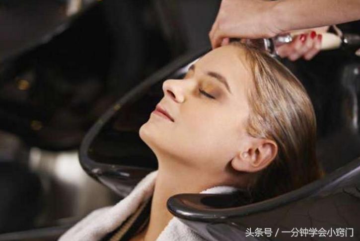 改善干枯毛躁令秀发更加光滑柔顺,用它让您的秀发柔顺光滑有光泽