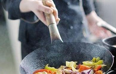 怀孕初期吃不下东西怎么缓解,怀孕初期呕吐吃不下怎么办