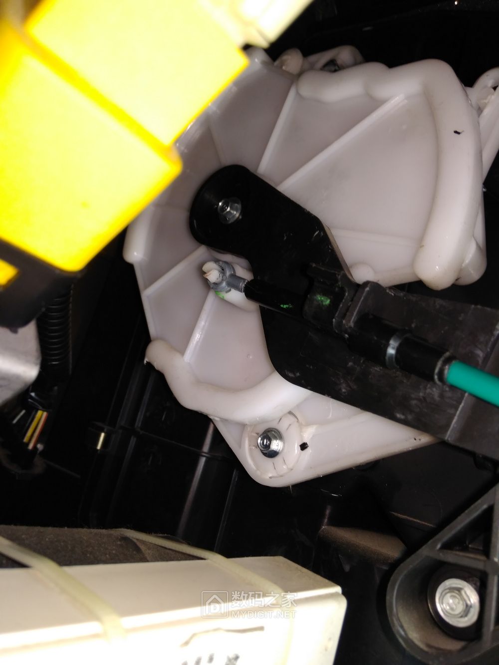 凯越dvd导航恢复出厂设置密码,别克凯越导航显示屏不亮了怎么办