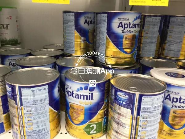 中国妈妈被墨尔本Coles经理骂是猪!强行驱离!只因买两罐奶粉