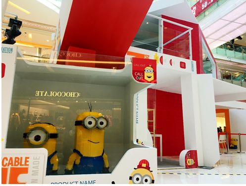 小黄人因为什么特质追随老大,小黄人ip属于哪家公司