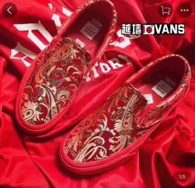 当奢侈品牌遇上狗年，竟然这么辣眼睛！赴美生子妈妈会买吗？