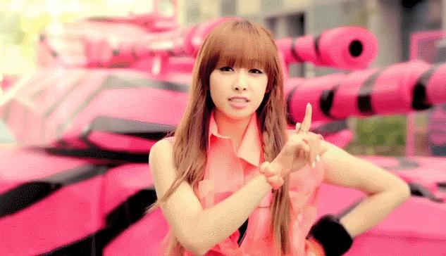 偶像练习生中程潇,程潇空翻许凯偶像练习生