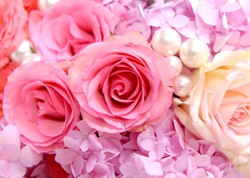 再苦也不离婚!三对生肖相扶相依走下去,感情深,招财进家门