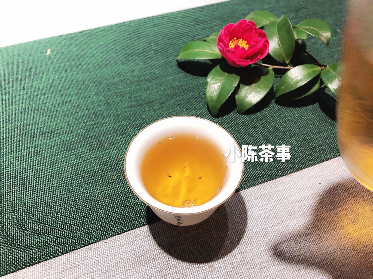 飘逸杯为什么不能泡水,飘逸杯泡白茶冲泡方法