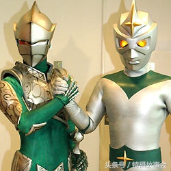 镜子超人国语版01,镜子超人怪兽比例图