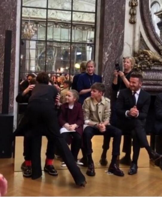 贝嫂维多利亚时尚,维多利亚贝嫂衣品